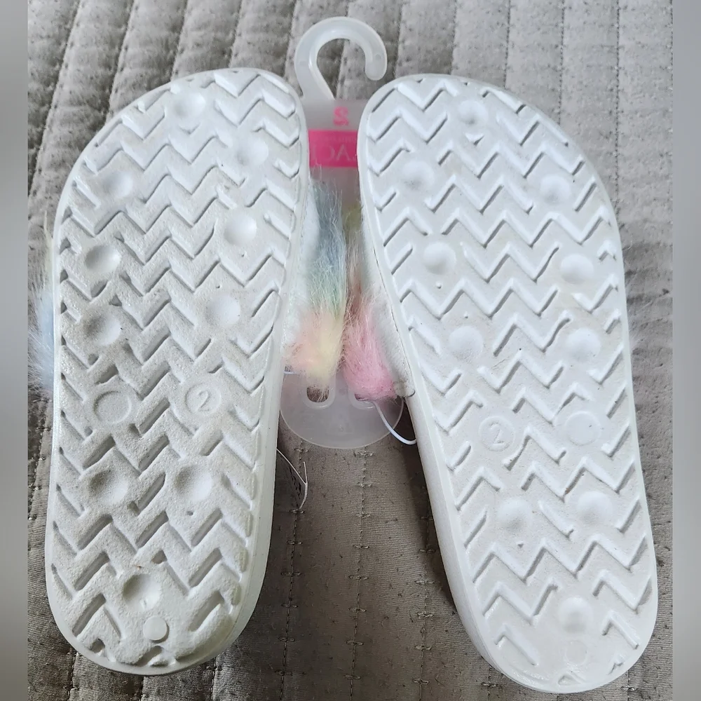 The Children's Place Girl's Faux Fur Sildes